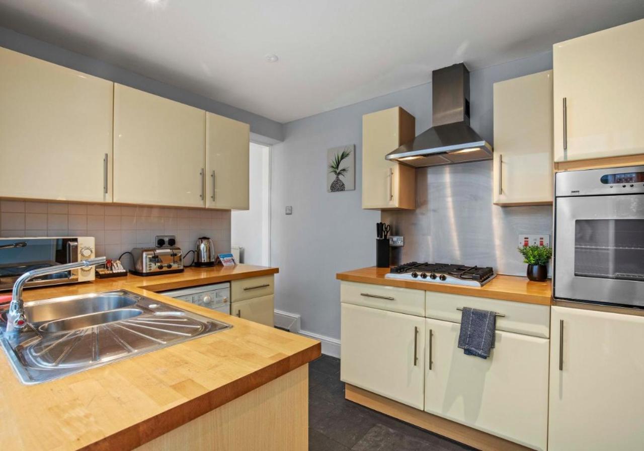 Villa The Townhouse By My Getaways Free Parking Hove Esterno foto